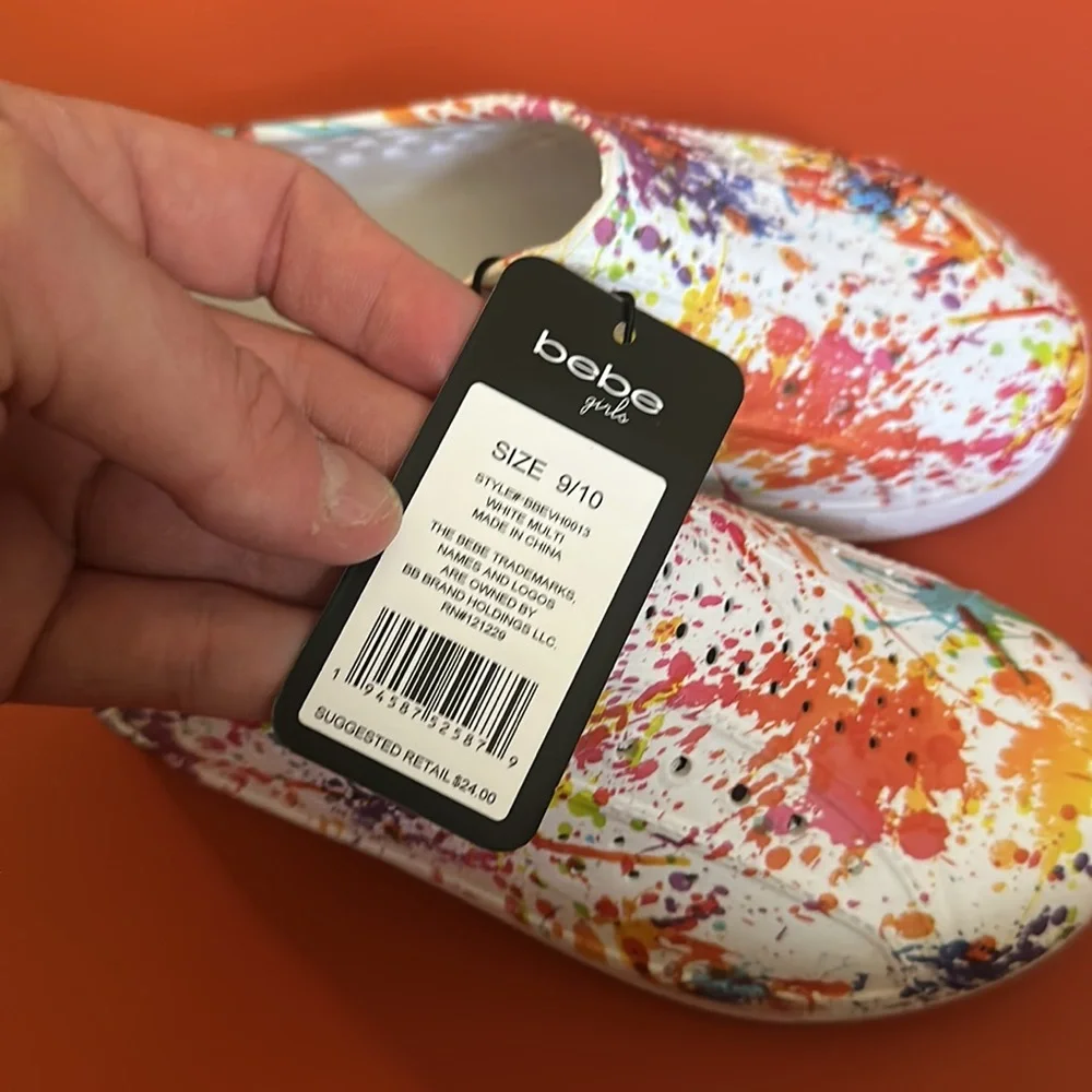 BEBE GIRLS TODDLER PAINT SPLATTER WATER SHOES: WHITE: NWT: SZ 9/10
